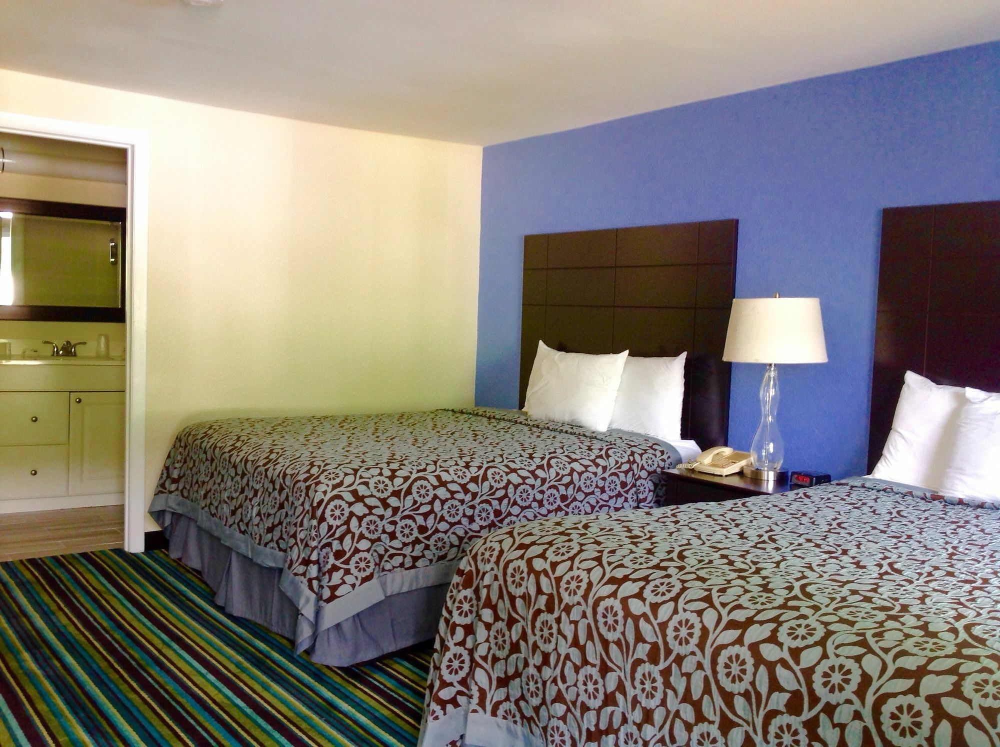 Days Inn By Wyndham Lincoln Dış mekan fotoğraf